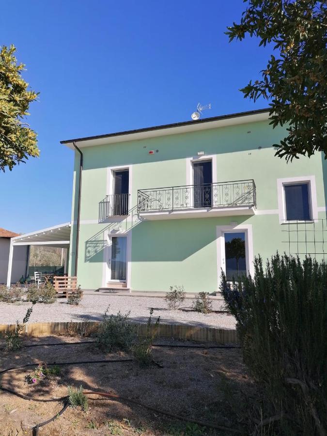 B&B Come A Casa Venturina Terme Exterior foto